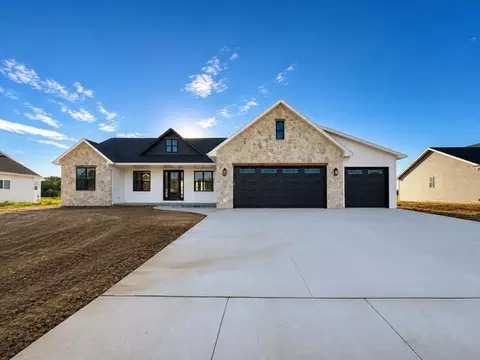 1605 Torchwood Trl, De Pere, WI 54115