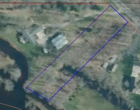 River Drive, Menominee, MI 49858