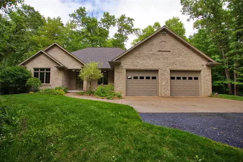 n3168 Deer Haven Court, Peshtigo, WI 54157