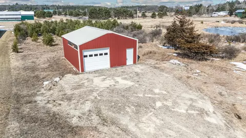 e2030 Polly Road, Waupaca, WI 54981