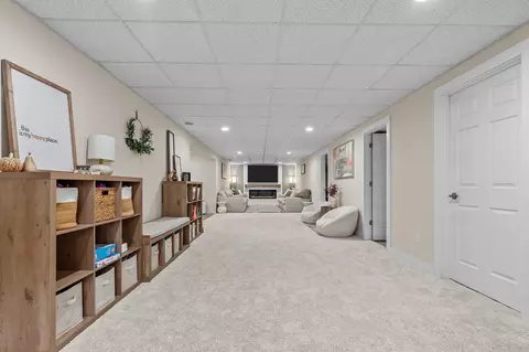 Entry Way - 4326 E Appleview Dr, Appleton, WI 54913 photo 4 of 4