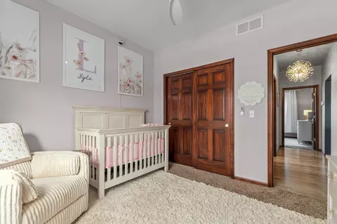Bedroom - 4326 E Appleview Dr, Appleton, WI 54913 photo 5 of 6
