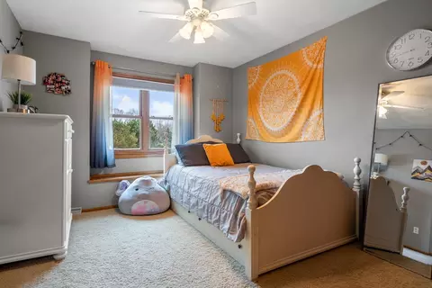 Bedroom - n328 Red Tail Lane, Appleton, WI 54915 photo 4 of 7