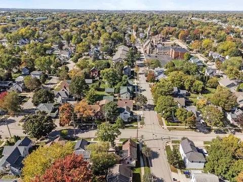 View/Area - 818 N Durkee St, Appleton, WI 54911 photo 4 of 17