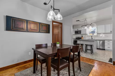 Dining - 818 N Durkee St, Appleton, WI 54911 photo 2 of 2