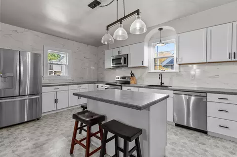 Kitchen - 818 N Durkee St, Appleton, WI 54911 photo 4 of 4