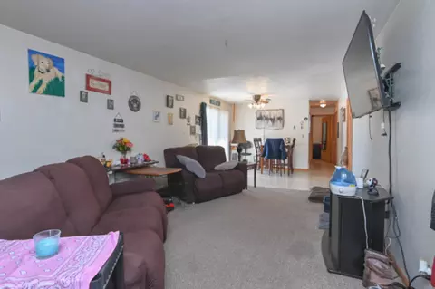 Living - 2747 W 8th St, Appleton, WI 54914 photo 2 of 3
