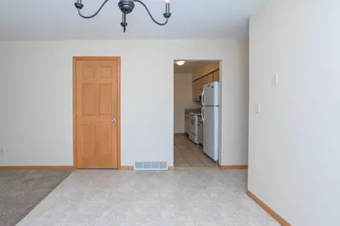 Dining - 2747 W 8th St, Appleton, WI 54914 photo 2 of 5