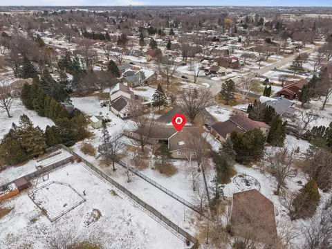 View/Area - 3225 N Abendroth St, Appleton, WI 54914 photo 3 of 5