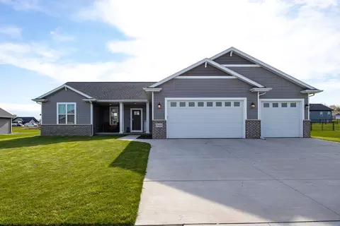 n1842 Schroeder Farm Drive, Greenville, WI 54942