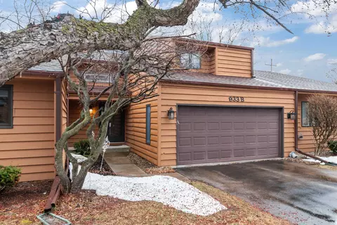 933 E Windfield Pl #B, Appleton, WI 54911