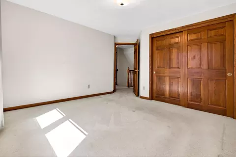 Bedroom - 951 E Foxmoor Ln, Appleton, WI 54911 photo 5 of 7
