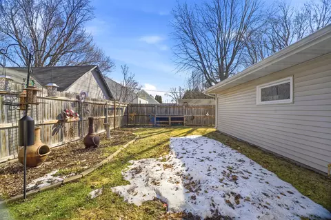 Exterior - 1306 S Lawe St, Appleton, WI 54915 photo 7 of 8