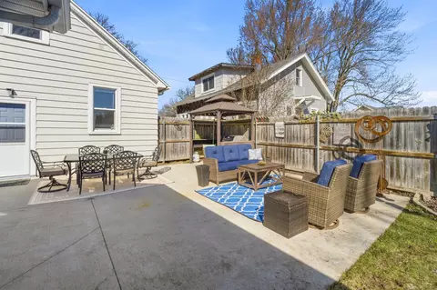 Exterior - 1306 S Lawe St, Appleton, WI 54915 photo 6 of 8