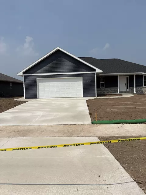 1728 Betty Jean Ln, Green Bay, WI 54313
