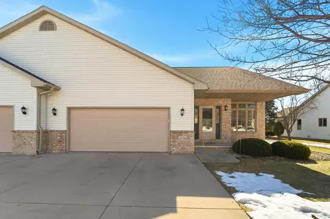 4724 N Fallview Ln, Appleton, WI 54913