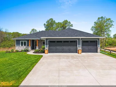 3738 Rustic Heights Ct, Howard, WI 54313