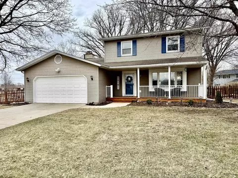 283 Old Pioneer Rd, Fond Du Lac, WI 54935