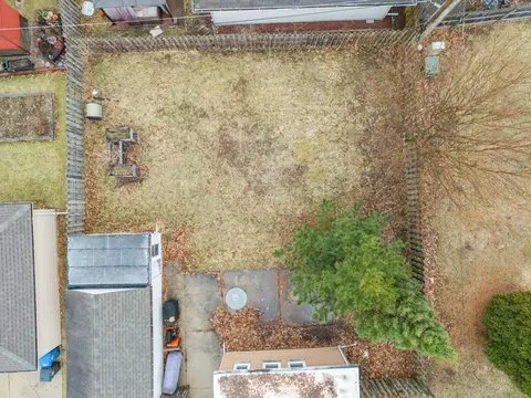 View/Area - 2436 Hickory Ln, Appleton, WI 54915 photo 1 of 4