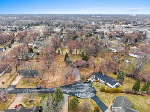 View/Area - n9562 Otte Court, Appleton, WI 54915 photo 6 of 6