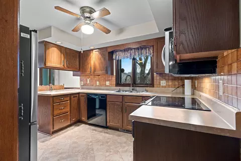 Kitchen - n9562 Otte Court, Appleton, WI 54915 photo 1 of 5