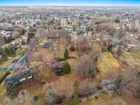 View/Area - n9562 Otte Court, Appleton, WI 54915 photo 2 of 6