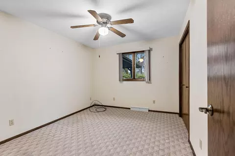 Bedroom - n9562 Otte Court, Appleton, WI 54915 photo 4 of 7