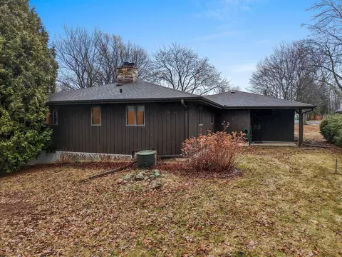 Exterior - n9562 Otte Court, Appleton, WI 54915 photo 6 of 14