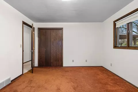 Bedroom - n9562 Otte Court, Appleton, WI 54915 photo 6 of 7