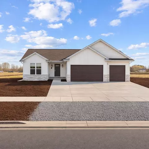 N8856 Dublin Pass, Menasha, WI 54952