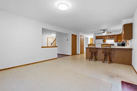 Living - n9650 Darboy Drive, Appleton, WI 54915 photo 6 of 7