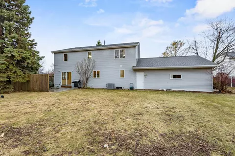 Exterior - n9650 Darboy Drive, Appleton, WI 54915 photo 11 of 17