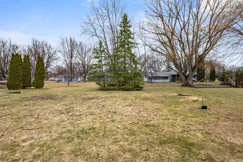 Exterior - n9650 Darboy Drive, Appleton, WI 54915 photo 16 of 17