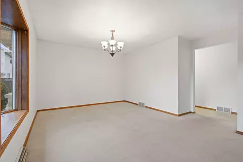 Living - n9650 Darboy Drive, Appleton, WI 54915 photo 7 of 7