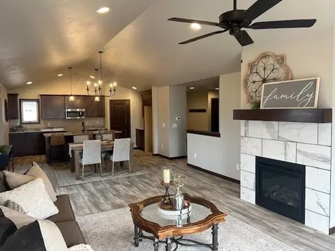 3727 E Callalilly Ln, Appleton, WI 54913 photo 5