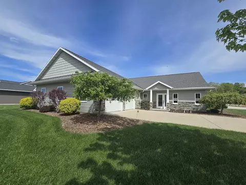 1441 Ava Hope Ct, De Pere, WI 54115