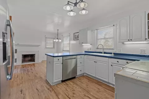 Kitchen - 730 E Marquette St, Appleton, WI 54911 photo 1 of 4