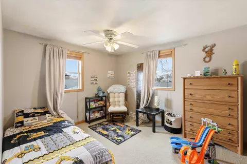 Bedroom - 606 E Florida Ave, Appleton, WI 54911 photo 1 of 8