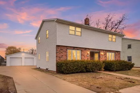 606 E Florida Ave, Appleton, WI 54911