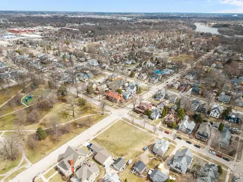 229 N Union St, Appleton, WI 54911 photo 5