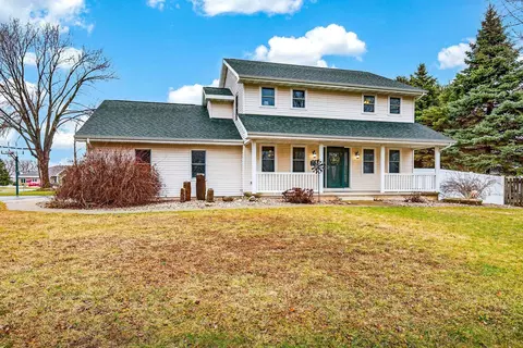 Exterior - w6180 Long Court, Appleton, WI 54914 photo 11 of 11