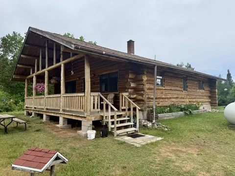 W11199 County Road O, Dunbar, WI 54119