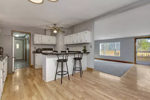 Kitchen - 211 N Kin St, Appleton, WI 54911 photo 1 of 2