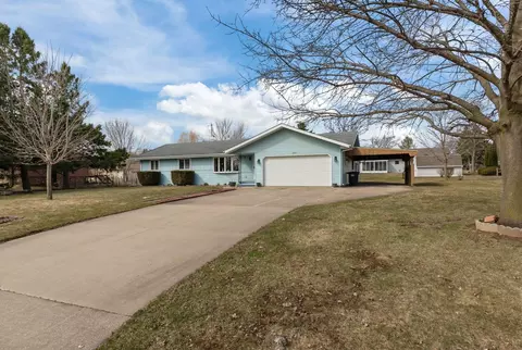 Exterior - n461 Mayflower Road, Appleton, WI 54914 photo 2 of 11