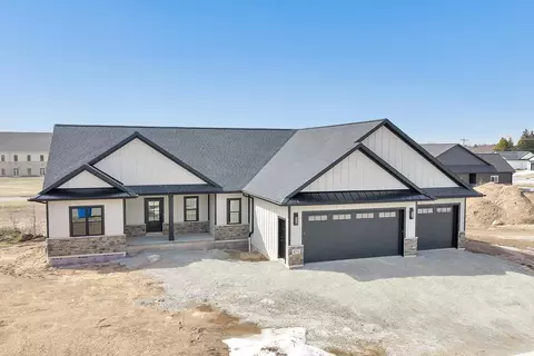 675 Sunset Rdg, Green Bay, WI 54313