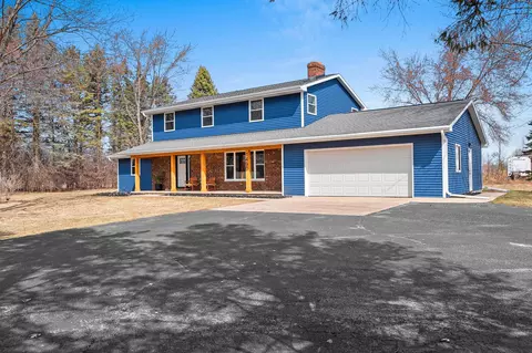1490 Fernando Dr, De Pere, WI 54115