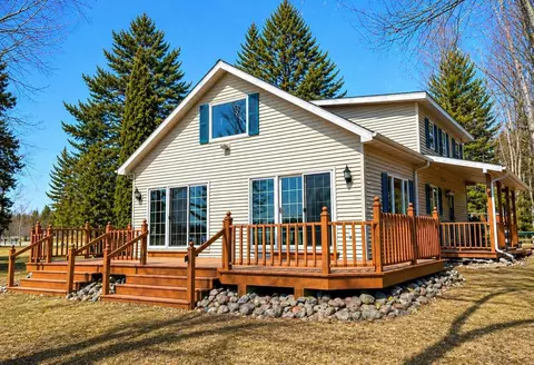 9331 W Lake Dr, Pound, WI 54161