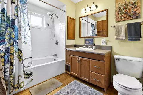 Bath - 121 S Outagamie St, Appleton, WI 54914 photo 1 of 3