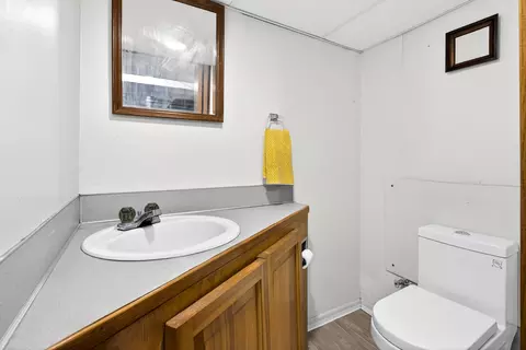 Bath - 121 S Outagamie St, Appleton, WI 54914 photo 3 of 3