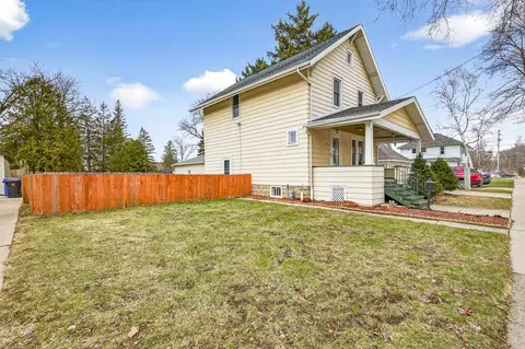Exterior - 121 S Outagamie St, Appleton, WI 54914 photo 8 of 12